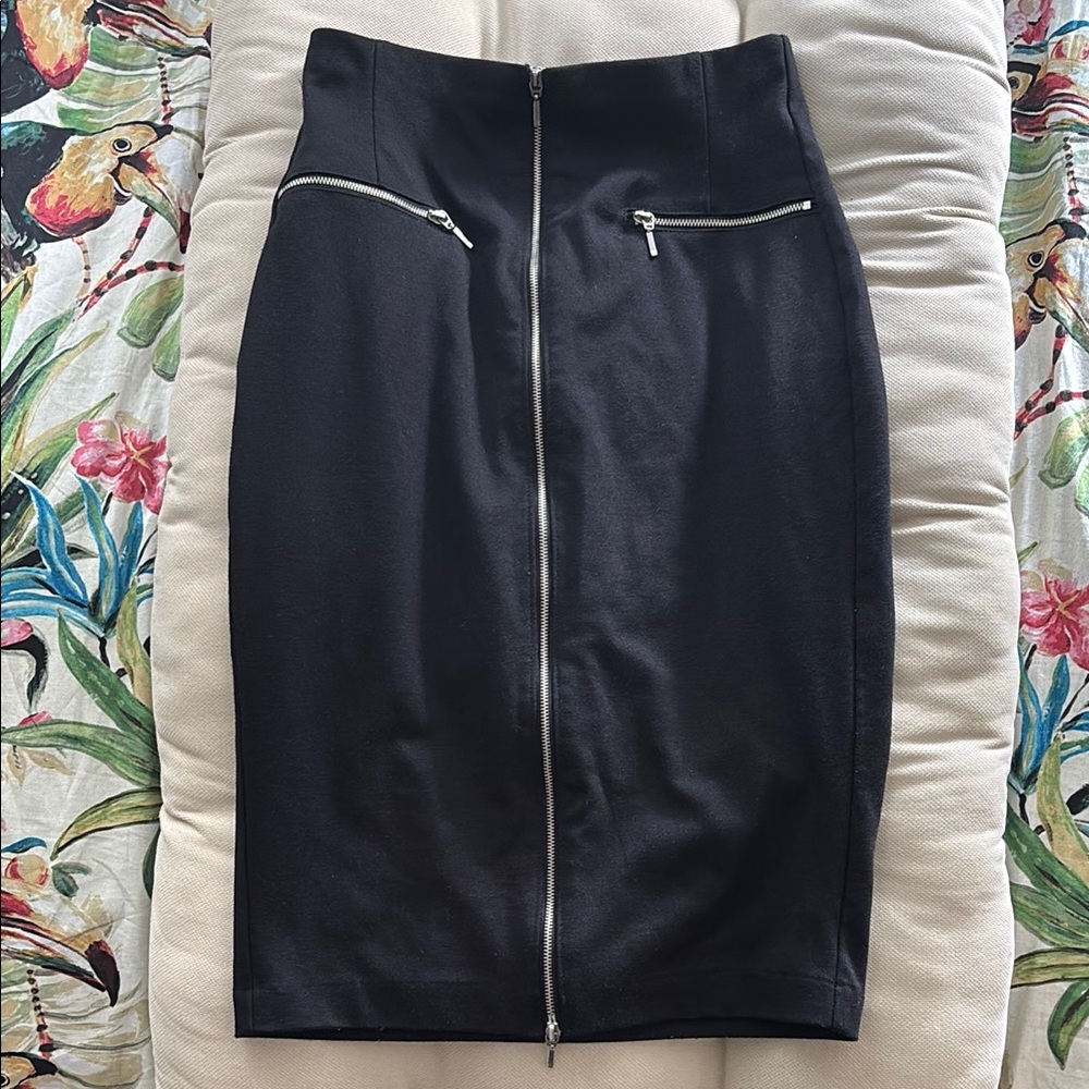 Jennifer Lopez Tight Black Pencil Skirt Knee-Length